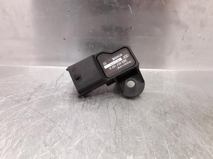Gebrauchte Map Sensor (Einlasskrümmer) Fiat Stilo (192A/B) 1.2 16V 3-Drs. Preis € 10,00 Margenregelung angeboten von F. van den Mosselaar autodemontage