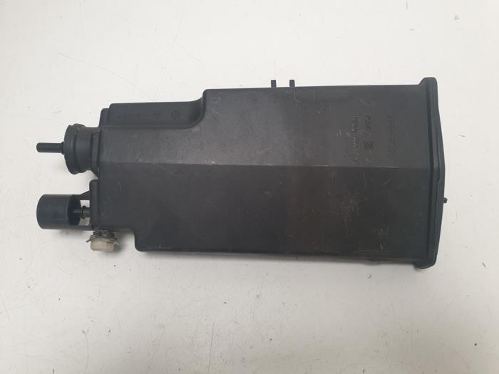 Carbon filter from a Citroën C4 Picasso (UD/UE/UF) 1.8 16V 2007