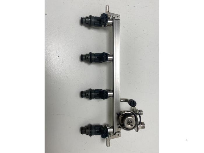 Usagé Système d'injection Opel Corsa B (73/78/79) 1.2i 16V Prix € 15,00 Règlement à la marge proposé par F. van den Mosselaar autodemontage