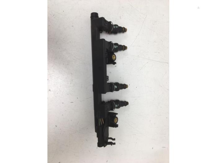 Usagé Système d'injection Renault Clio II (BB/CB) 1.2 Prix € 25,00 Règlement à la marge proposé par F. van den Mosselaar autodemontage