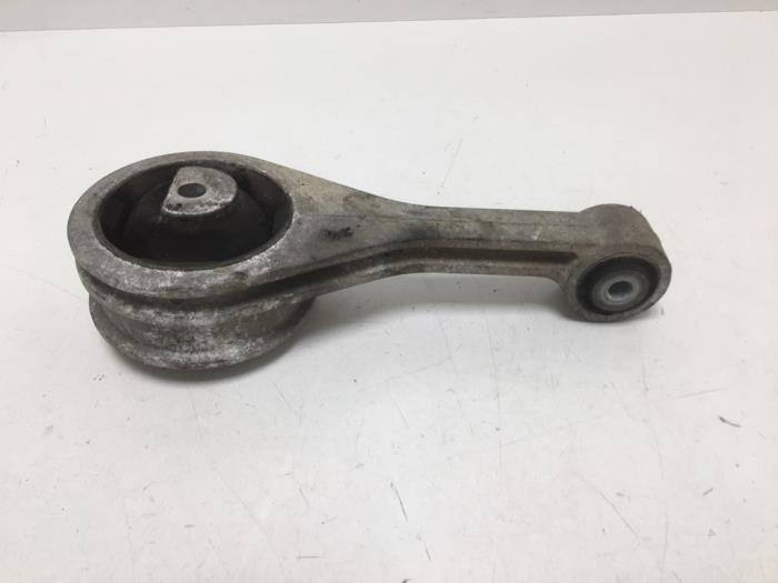 Used Engine mount Mazda 121 (JA/JB) 1.3i LX,GLX Price € 12,50 Margin scheme offered by F. van den Mosselaar autodemontage