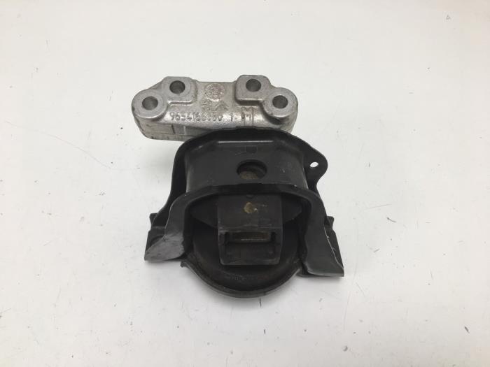 Engine mount Citroen C3 (SC), 2009 / 2016 1.4 16V VTi, Hatchback, 4-dr, Petrol, 1.397cc, 70kW (95pk), FWD, EP3C; 8FP, 2009-11 / 2016-09, SC8FP (Used)