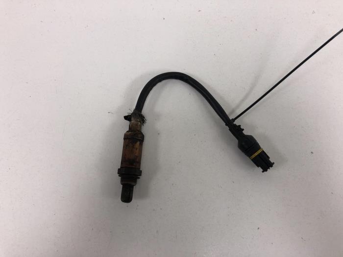 Sonde lambda d'un BMW 5 serie Touring (E39) 523i 24V 2000