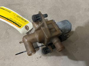 Used Electric heater valve Mercedes Vito (638.0) 2.3 110D Price € 15,00 Margin scheme offered by F. van den Mosselaar autodemontage