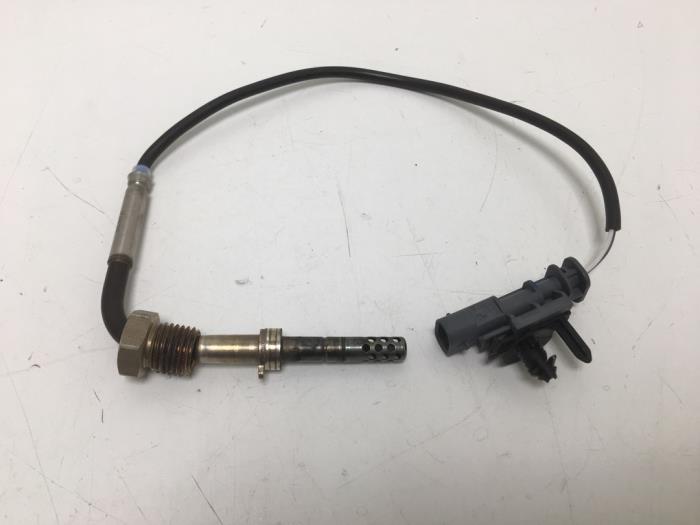 Begagnade Partikelfiltersensor Volvo V40 (MV) 2.0 D3 16V Pris € 15,00 Marginaltabell erbjuds av F. van den Mosselaar autodemontage