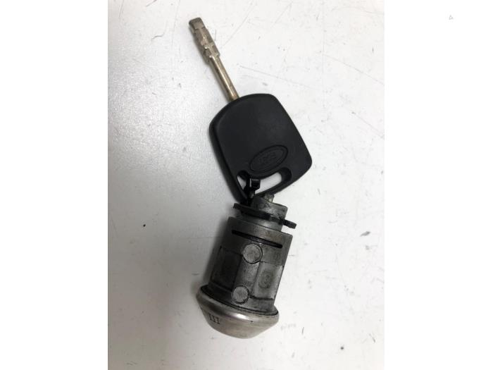 Zündschloss+Schlüssel Ford Fiesta 4 1.3 - M179A