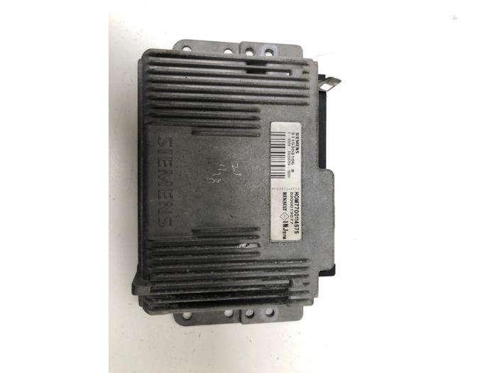 Used Engine management computer Renault Clio II (BB/CB) 1.6 Autom. Price € 20,00 Margin scheme offered by F. van den Mosselaar autodemontage