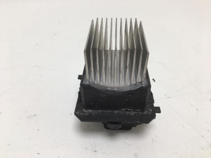 Heater resistor from a Renault Scénic III (JZ) 1.5 dCi 110 2012