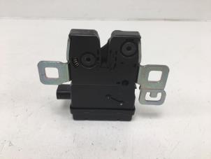 Used Tailgate lock mechanism Mini Mini (R56) 1.6 16V Cooper Price € 25,00 Margin scheme offered by F. van den Mosselaar autodemontage