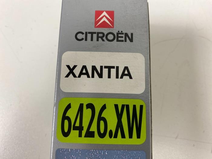 Wischerblatt Set van een Citroën Xantia (X1/2)  2000