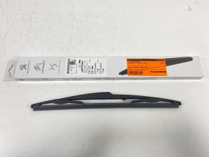 Used Wiper blade Citroen C4 Picasso (3D/3E) Price € 10,00 Margin scheme offered by F. van den Mosselaar autodemontage