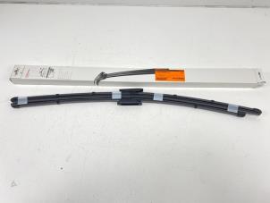 Used Set of wiper blades Citroen C4 Picasso (UD/UE/UF) 1.6 HDi 16V 110 Price € 15,00 Margin scheme offered by F. van den Mosselaar autodemontage