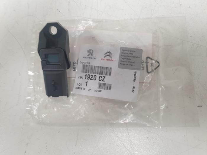 Begagnade MAP-sensor (insugsrör) Citroen Berlingo 1.6 Hdi 16V 90 Pris € 12,10 Inklusive moms erbjuds av F. van den Mosselaar autodemontage