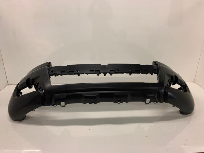 Front bumper Ford Ranger 2.2 TDCi 16V 4x4 GEEN - EB3B17C831EC