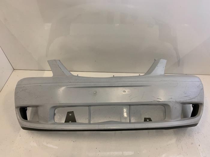 Usados Parachoques Mazda MPV (LW19/69) 2.0 16V Precio € 50,00 Norma de margen ofrecido por F. van den Mosselaar autodemontage