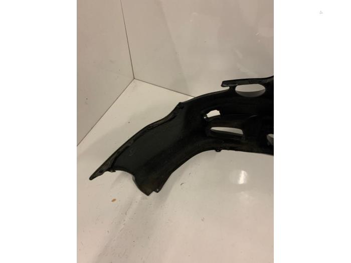 Front bumper from a Hyundai Coupe 1.6 16V 1999