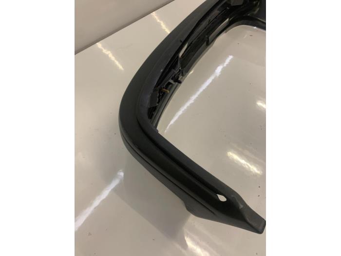 Front bumper from a Ford Orion (AFF) 1.4 1986