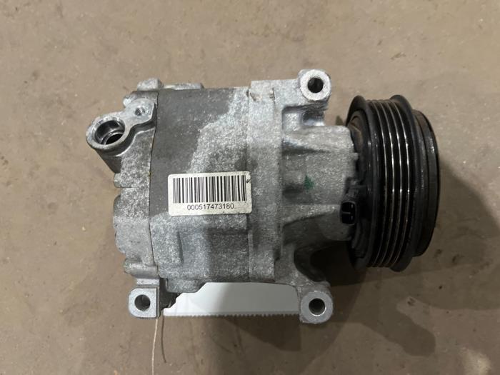 Usagé Pompe clim Fiat Panda (169) 1.2 Fire Prix € 75,00 Règlement à la marge proposé par F. van den Mosselaar autodemontage