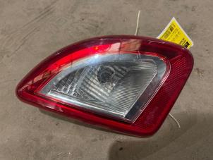 Used Taillight, left Renault Twingo II (CN) 1.2 16V Price € 8,50 Margin scheme offered by F. van den Mosselaar autodemontage