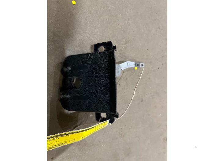 Tailgate lock mechanism Volkswagen Touareg 3.0 TDI V6 24V 7L6827505H