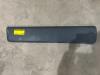 Decorative strip from a Renault Trafic New (FL), 2001 / 2014 2.0 dCi 16V 115, Delivery, Diesel, 1.995cc, 84kW (114pk), FWD, M9R780; M9R782; M9R692; M9RF6; M9R786, 2006-08 / 2014-06 2011