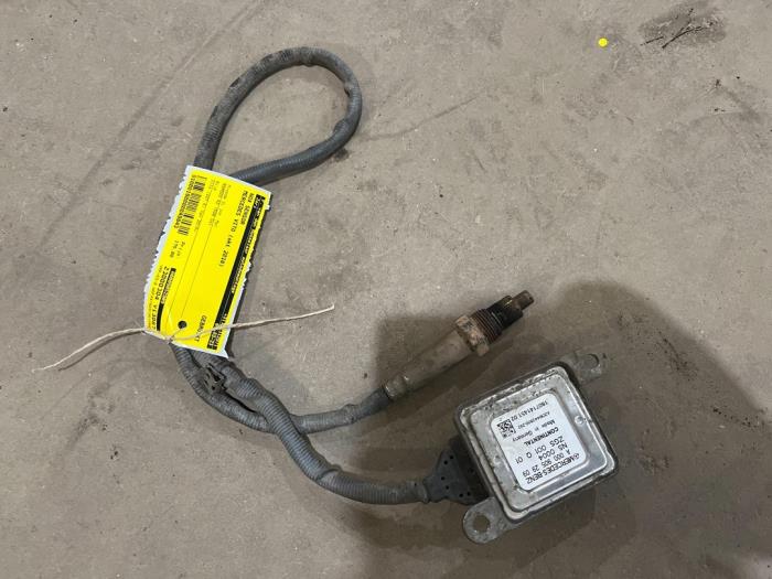 Begagnade NOx-sensor Mercedes Vito (447.6) 1.6 111 CDI 16V Pris € 100,00 Marginaltabell erbjuds av F. van den Mosselaar autodemontage