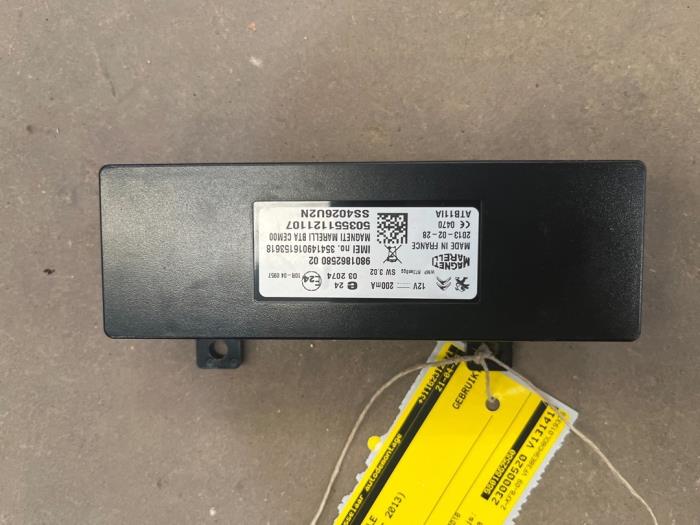 Usagé Module navigation Peugeot 508 SW (8E/8U) 1.6 HDiF 16V Prix € 20,00 Règlement à la marge proposé par F. van den Mosselaar autodemontage