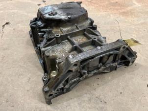 Sump from a Mercedes-Benz Vito (447.6) 1.6 111 CDI 16V 2018