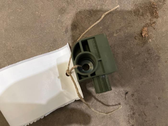 Begagnade Airbagsensor Chevrolet Aveo (250) 1.4 16V LS Pris € 15,00 Marginaltabell erbjuds av F. van den Mosselaar autodemontage