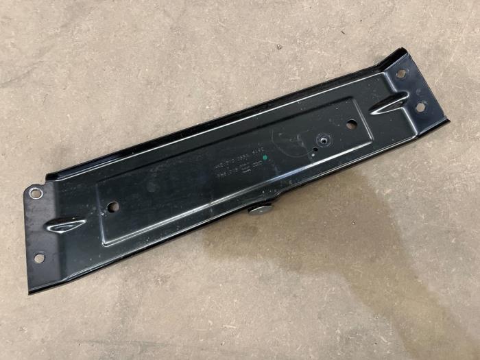 Begagnade Diverse Audi e-tron (GEN) 50 quattro Pris € 10,00 Marginaltabell erbjuds av F. van den Mosselaar autodemontage