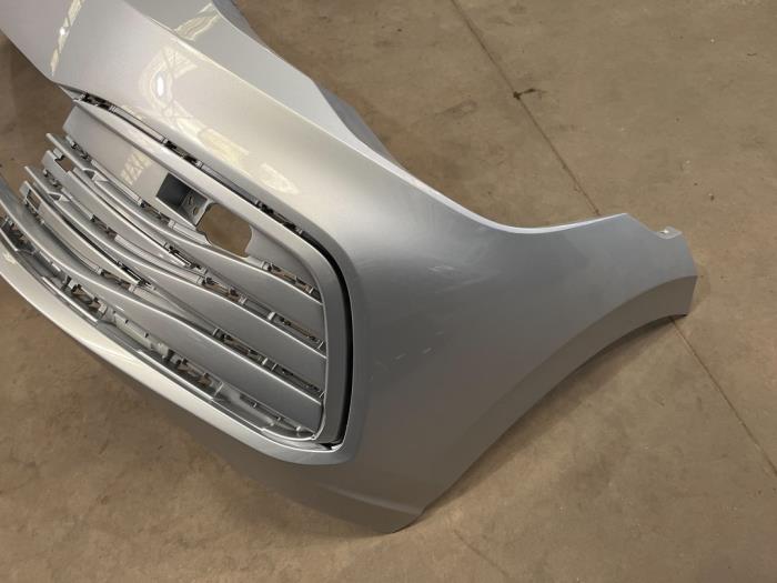 Parachoques de un Volkswagen Golf VIII (CD1) 1.5 TSI BlueMotion 16V 2020
