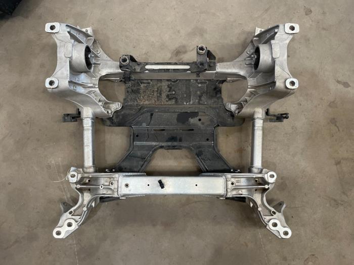 Begagnade Underram Audi e-tron (GEN) 50 quattro Pris € 150,00 Marginaltabell erbjuds av F. van den Mosselaar autodemontage