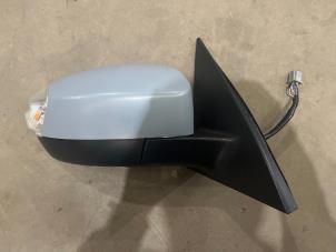 Used Wing mirror, right Ford S-Max (GBW) 1.8 TDCi 16V Price € 70,00 Margin scheme offered by F. van den Mosselaar autodemontage