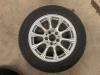 Juego de llantas y neumáticos de invierno de un Mercedes-Benz C (W205) C-180 1.6 16V 2014