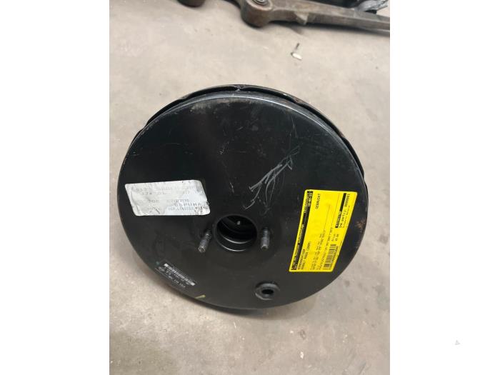 Gebrauchte Bremskraftverstärker Renault Modus/Grand Modus (JP) 1.2 16V TCE 100 Preis € 25,00 Margenregelung angeboten von F. van den Mosselaar autodemontage
