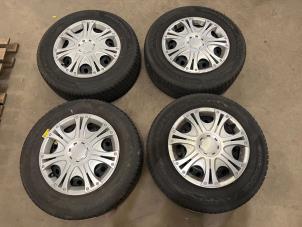 Used Set of wheels + winter tyres Nissan Qashqai (J11) 1.6 dCi Price € 150,00 Margin scheme offered by F. van den Mosselaar autodemontage