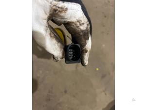 Lambda probe from a Audi A4 Avant (B8) 1.8 TFSI 16V 2008
