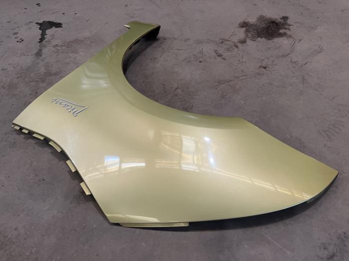 Front wing, left from a Citroën C4 Grand Picasso (UA) 2.0 16V Autom. 2008