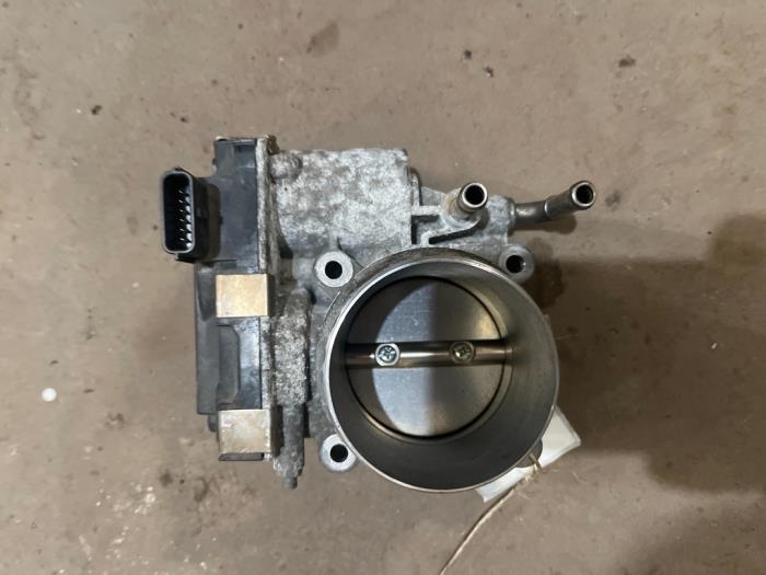 Gebrauchte Drosselklappengehäuse Nissan Qashqai (J11) 1.6 DIG-T 163 16V Preis € 75,00 Margenregelung angeboten von F. van den Mosselaar autodemontage