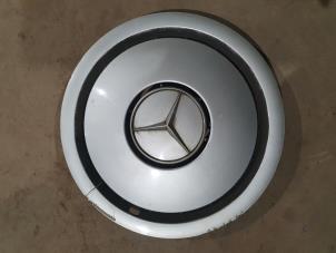 Used Wheel cover (spare) Mercedes 190 (W201) Price € 10,00 Margin scheme offered by F. van den Mosselaar autodemontage