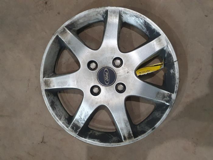 Używane Kolpak Ford Focus 1 1.4 16V Cena € 10,00 Procedura marży oferowane przez F. van den Mosselaar autodemontage