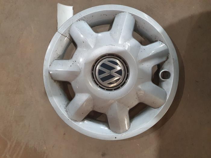 Używane Kolpak Volkswagen Polo III (6N1) 1.0i 50 Cena € 10,00 Procedura marży oferowane przez F. van den Mosselaar autodemontage