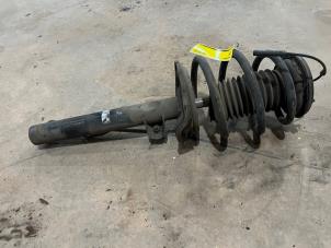 Used Front shock absorber rod, right BMW 7 serie (E38) 750i/iL Price € 45,00 Margin scheme offered by F. van den Mosselaar autodemontage