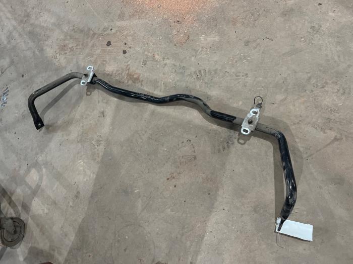 Front anti-roll bar from a Renault Espace (RFCJ) 1.6 Energy dCi 160 EDC 2015