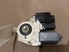 Door window motor from a Seat Cordoba (6L2), 2002 / 2009 1.4 16V, Saloon, 4-dr, Petrol, 1.390cc, 55kW (75pk), FWD, BBY; BKY, 2002-09 / 2007-12, 6L2 2004