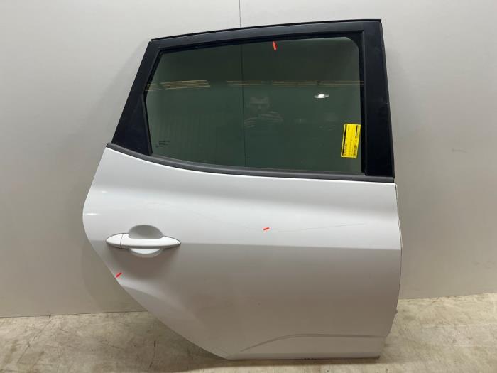 Rear door 4-door, right from a Kia Venga 1.4 CRDi 16V 2011