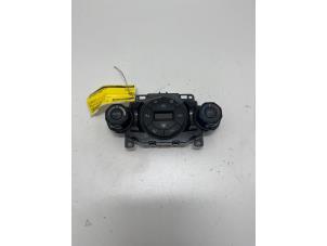 Usagé Panneau de commandes chauffage Ford Fiesta 6 (JA8) 1.25 16V Prix € 30,00 Règlement à la marge proposé par F. van den Mosselaar autodemontage
