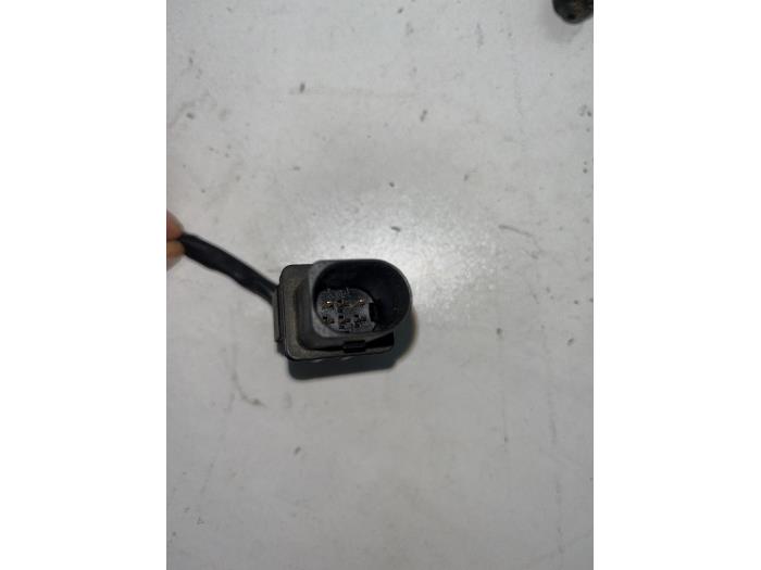 Lambda probe from a Volkswagen Passat Variant (3C5) 2.0 TDI 140 2008