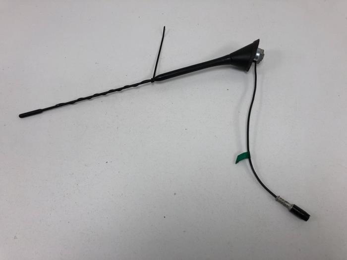 Antenna from a Fiat 500 (312) 1.2 69 2012