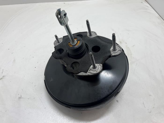 Usagé Servo frein Renault Clio III (BR/CR) 1.4 16V Prix € 25,00 Règlement à la marge proposé par F. van den Mosselaar autodemontage